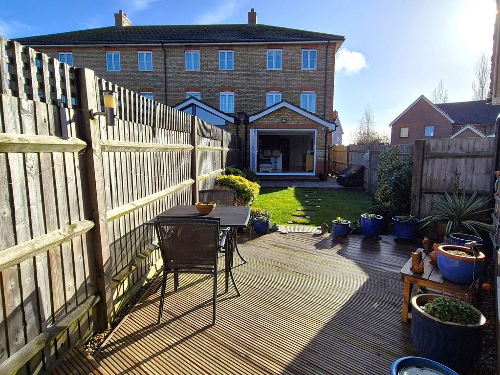 Property photo 2 of 26