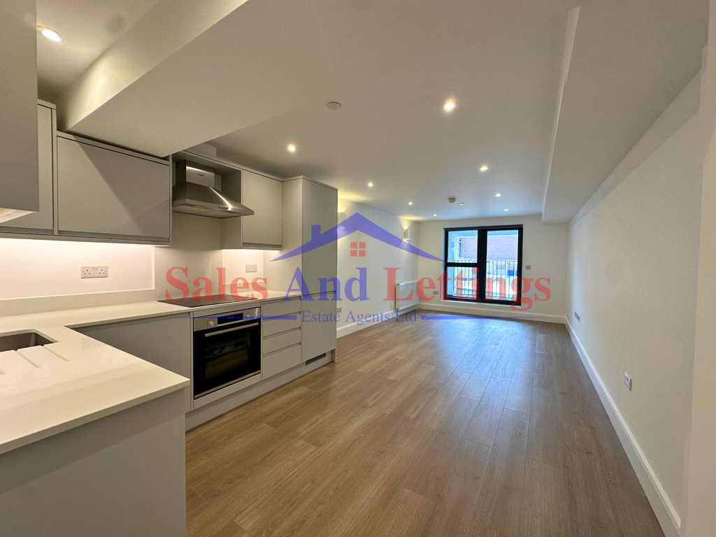 Property photo 1 of 8