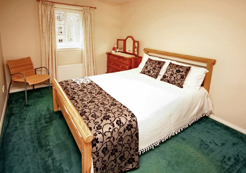 Property photo 3 of 7 Picture No. 06