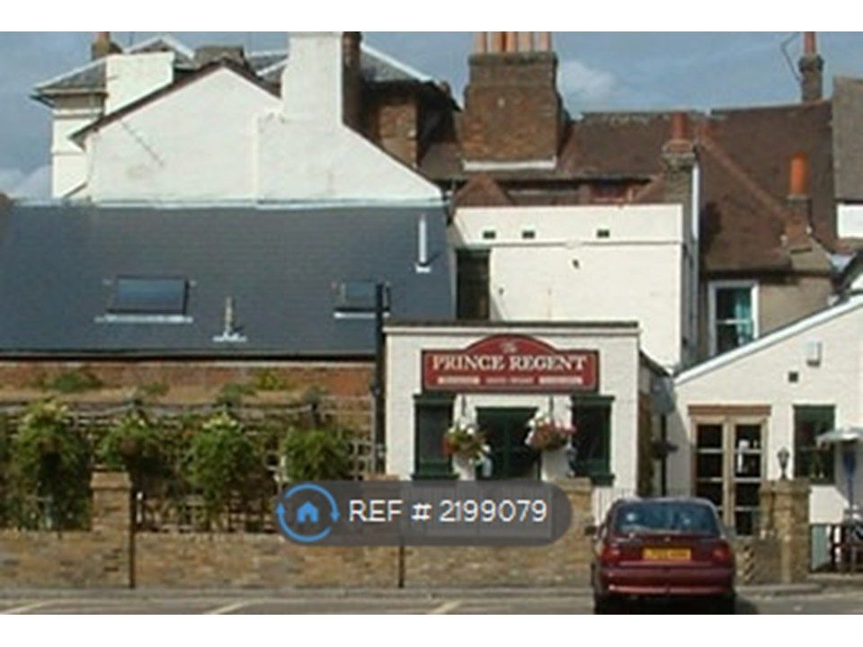 Property photo 2 of 8