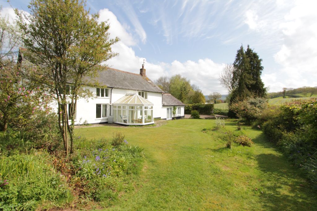 Property photo 2 of 45
