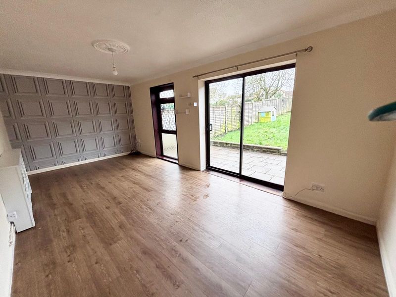 Property photo 2 of 12 Lounge/Dining Room