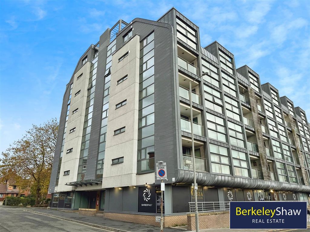 Property photo 1 of 15 External