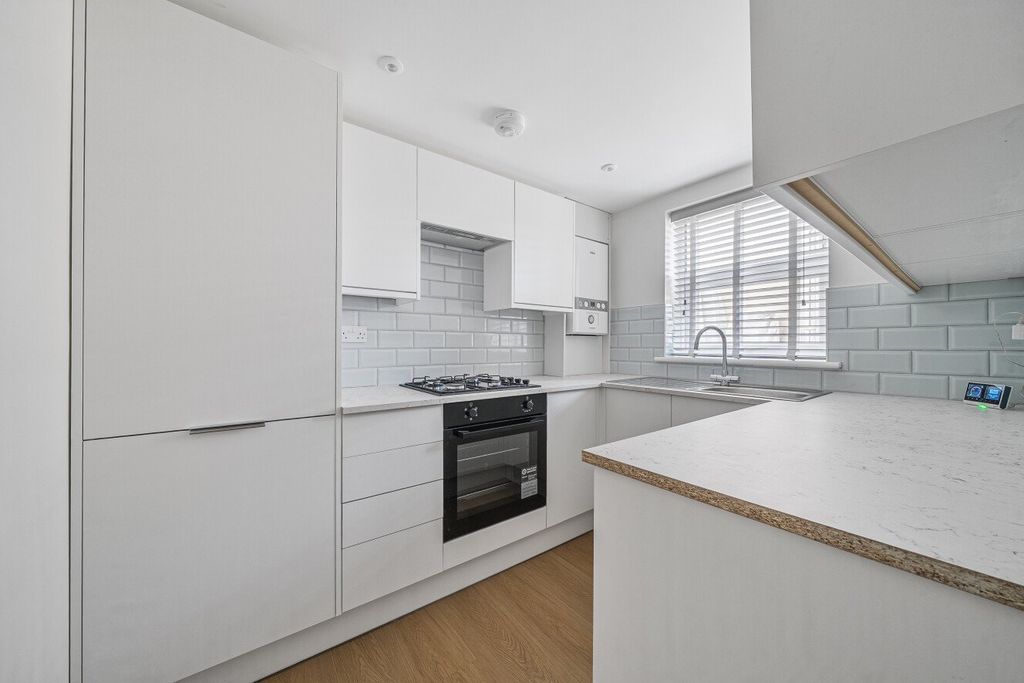 Property photo 1 of 13 Picture No. 06