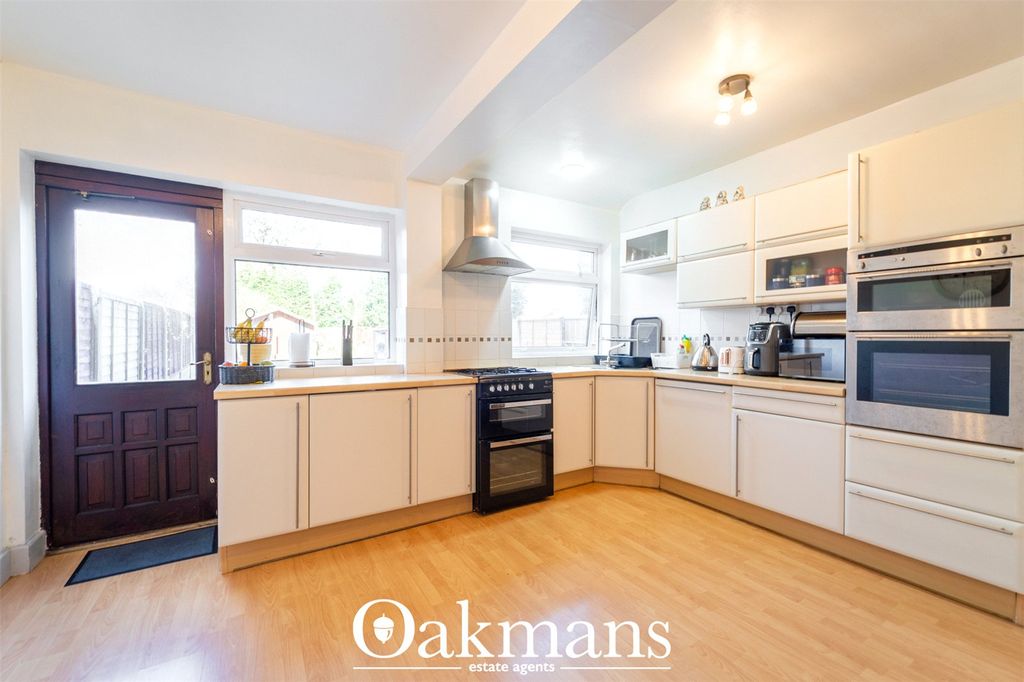 Property photo 2 of 21 Picture No. 30