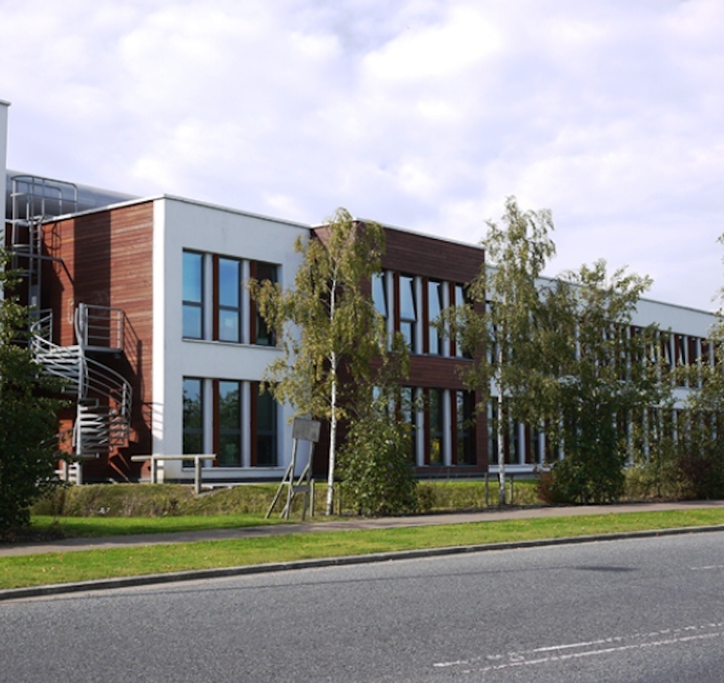 Property photo 1 of 6 Photo 0