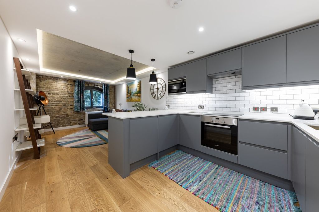 Property photo 2 of 8 Picture No. 06