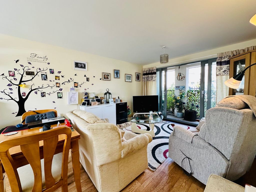 Property photo 2 of 14 Img_5917