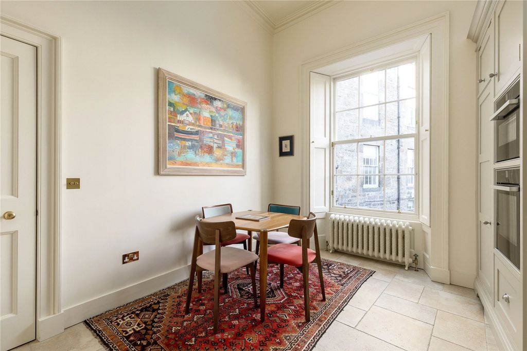 Additional image 9 of 3 bed flat for saleDanube Street, Stockbridge, Edinburgh EH4