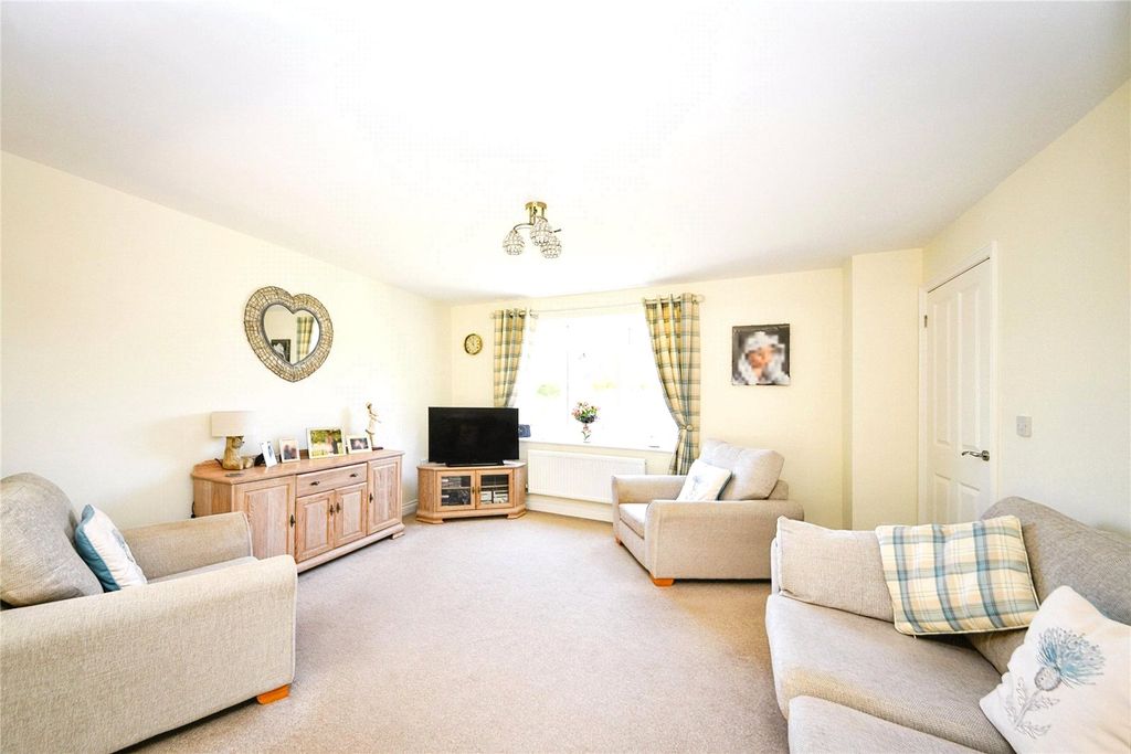 Property photo 3 of 15 Photography