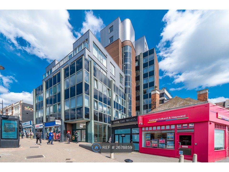 Property photo 1 of 17