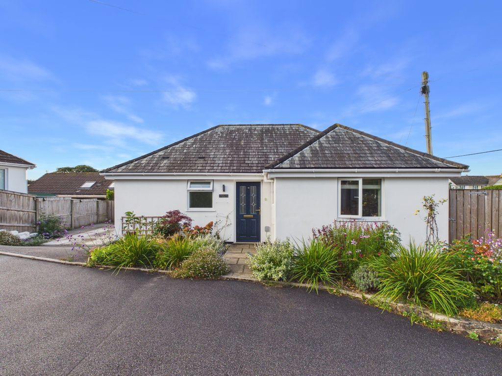 Property photo 1 of 10 Main Elevation