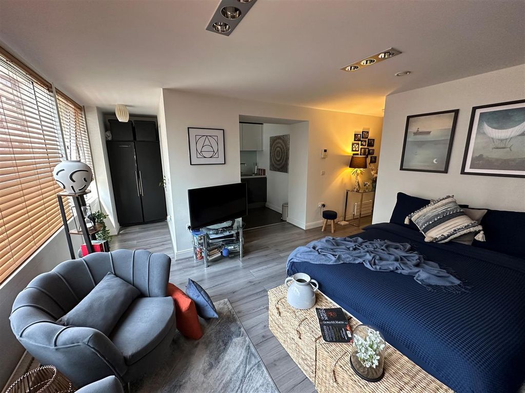 Property photo 2 of 7 C311 Opw 1.Jpg