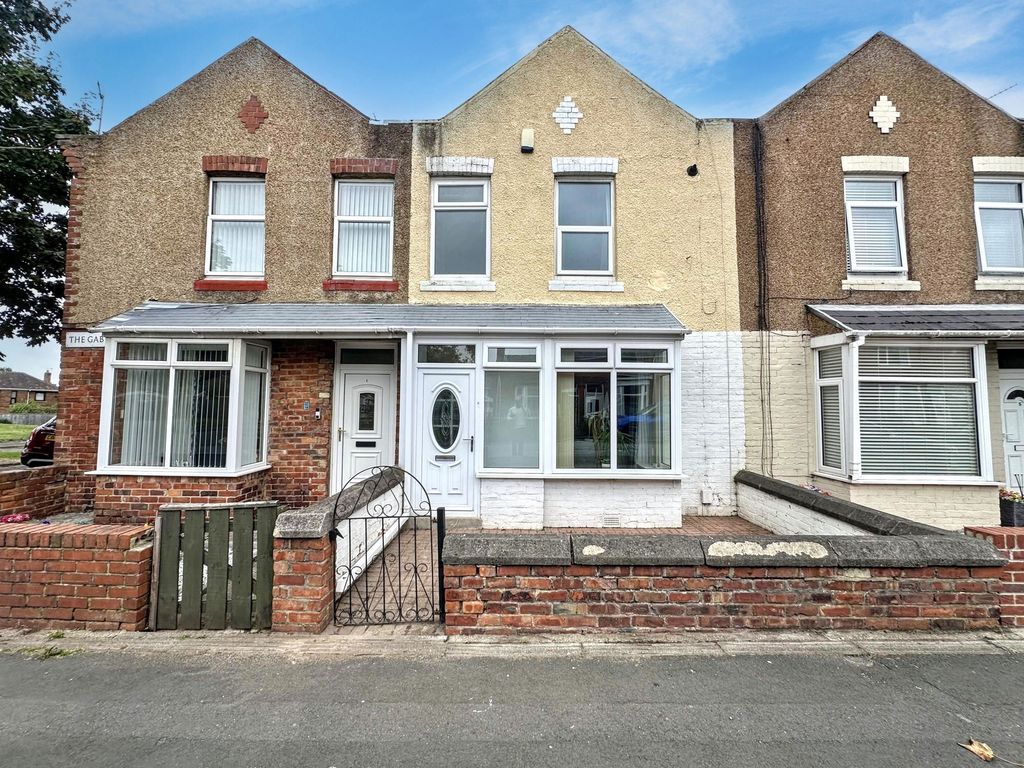 Property photo 1 of 13
