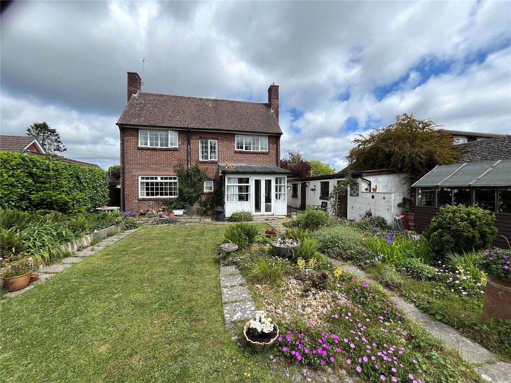 Property photo 1 of 9 Picture No. 04