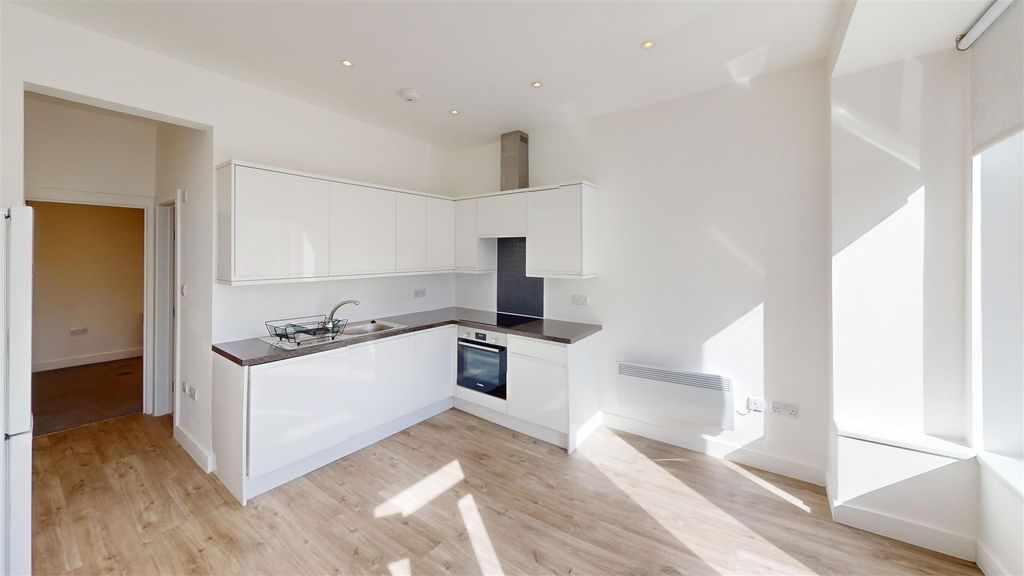Property photo 1 of 5 Flat-1-Redlands-Brighton-Road-Kitchen 1.Jpg