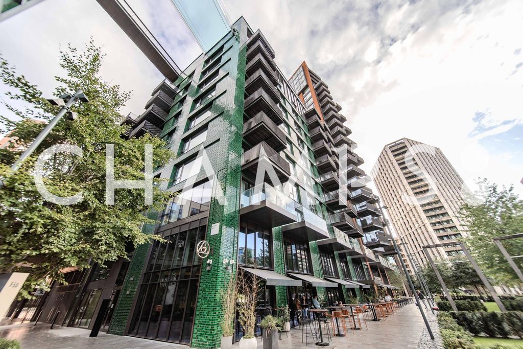 Property photo 1 of 4 2 Bed Flat To Rent Legacy Building, London Sw11
