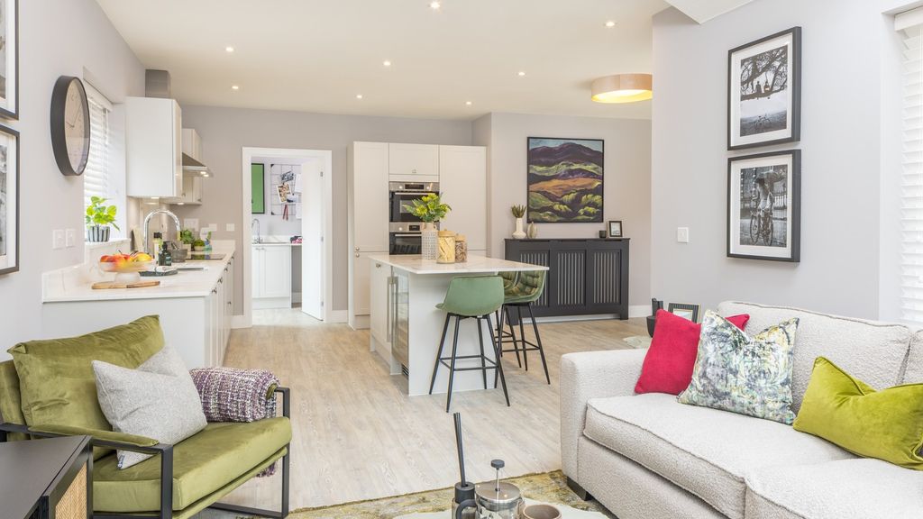 Property photo 3 of 15 Bliss Willows, Chipping Norton