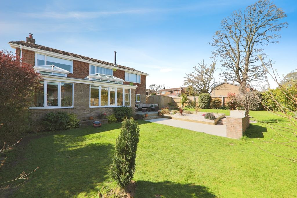 Property photo 1 of 19 3139400
