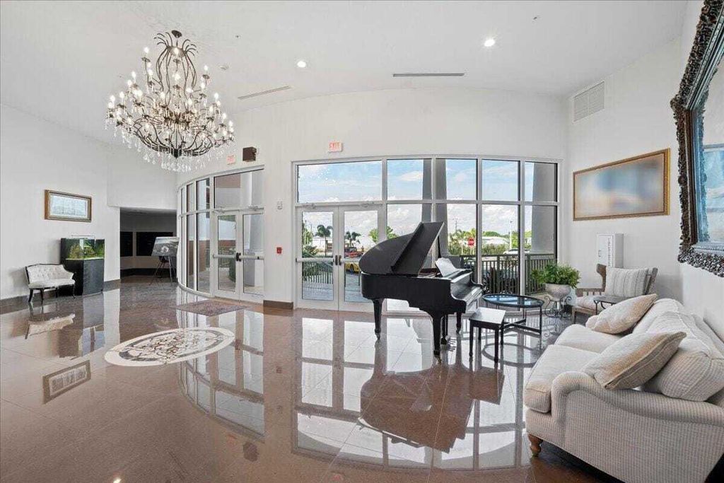 Property photo 3 of 30 <Alttext/>