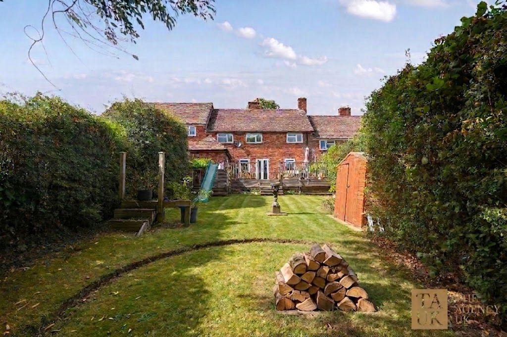 Property photo 1 of 22