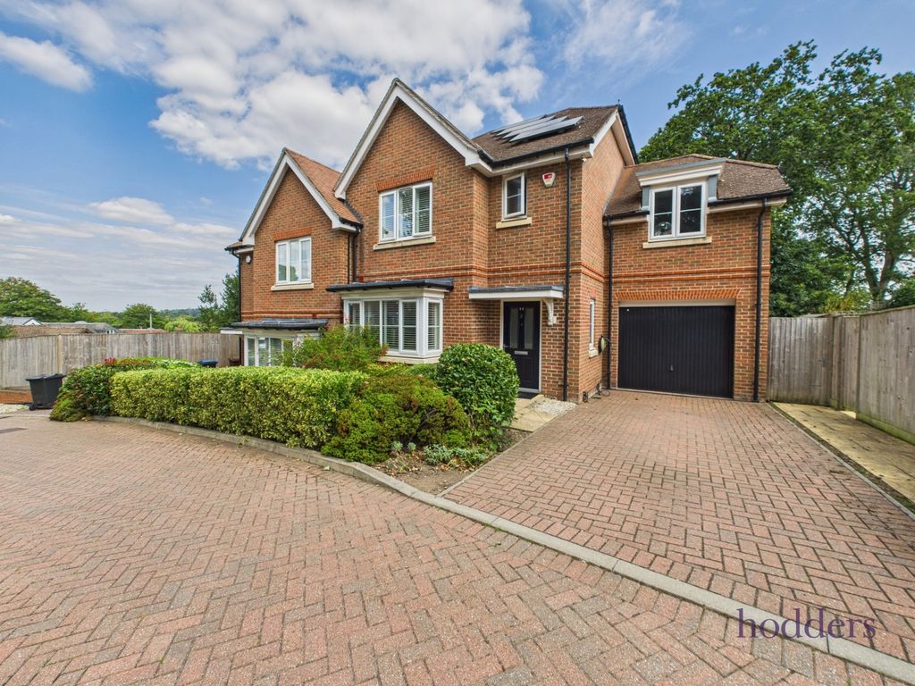 Property photo 1 of 21 Picture No. 35