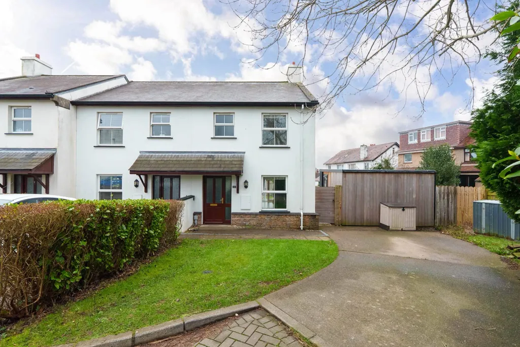 Property photo 1 of 25