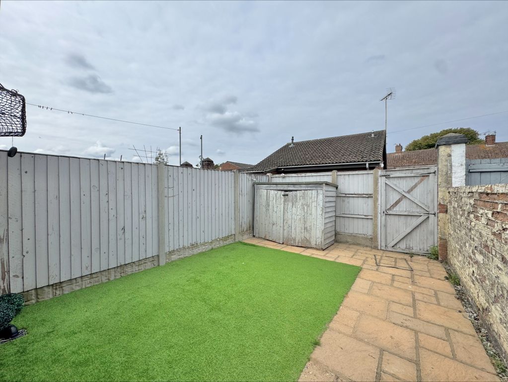 Property photo 2 of 14