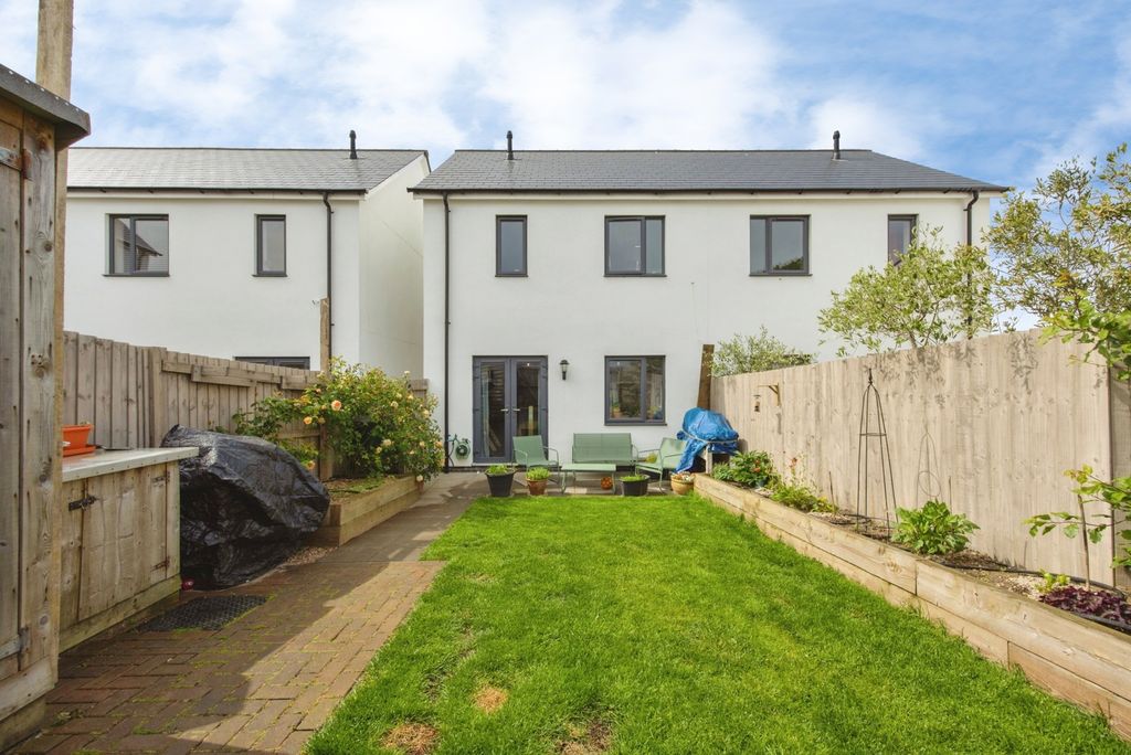 Property photo 2 of 21 Pbox-Img.Jpg