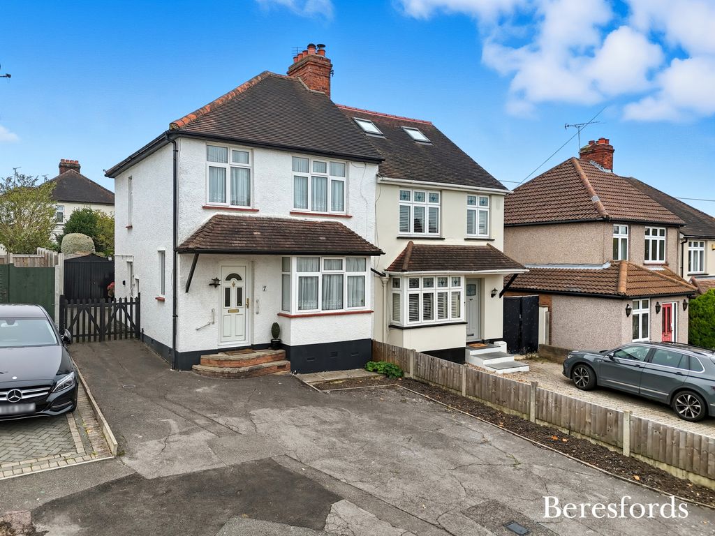 Property photo 1 of 36 Front