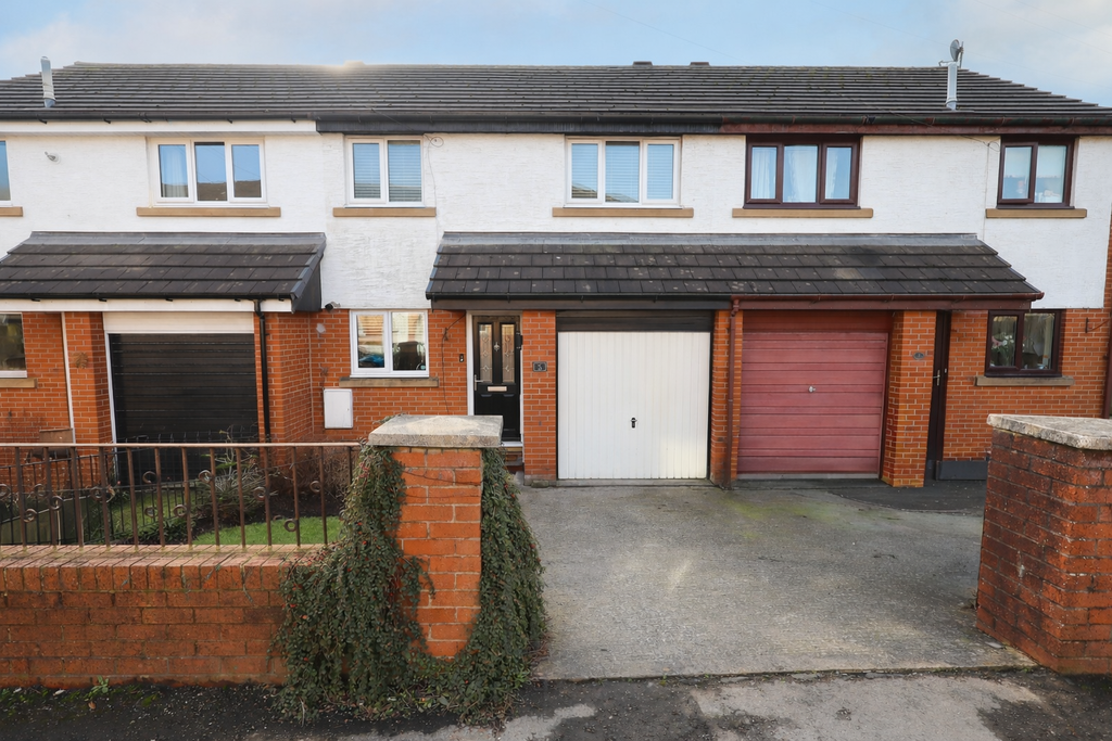 Property photo 1 of 15 Front (Exterior)