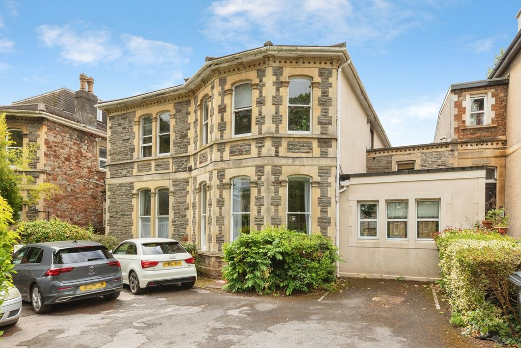 Property photo 1 of 8 Pbox-Img.Jpg
