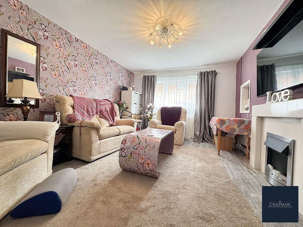 Property photo 2 of 16