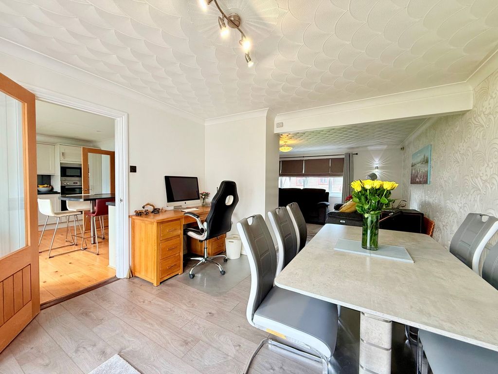 Additional image 4 of 3 bed detached house for saleHelland Gardens, Penryn TR10
