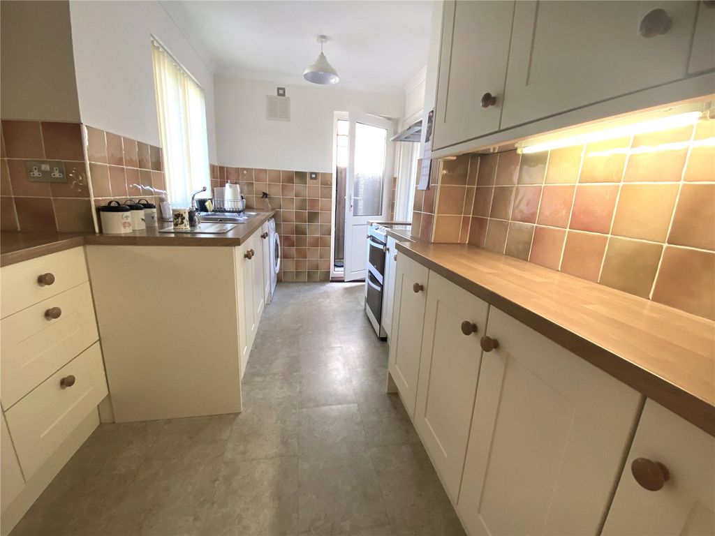 Property photo 3 of 17 Picture No. 05