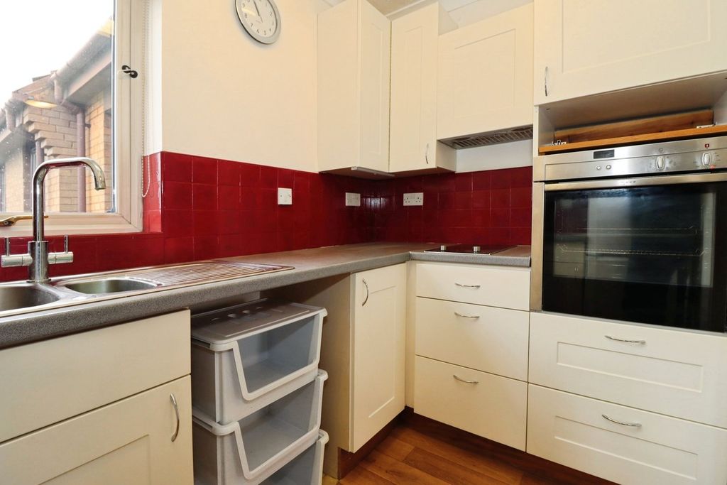 Property photo 3 of 16