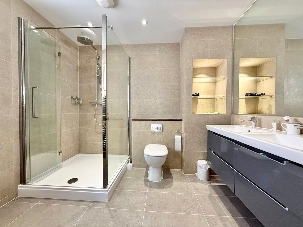 Additional image 13 of 3 bed flat for saleKing Edwards Parade, Meads, Eastbourne BN20
