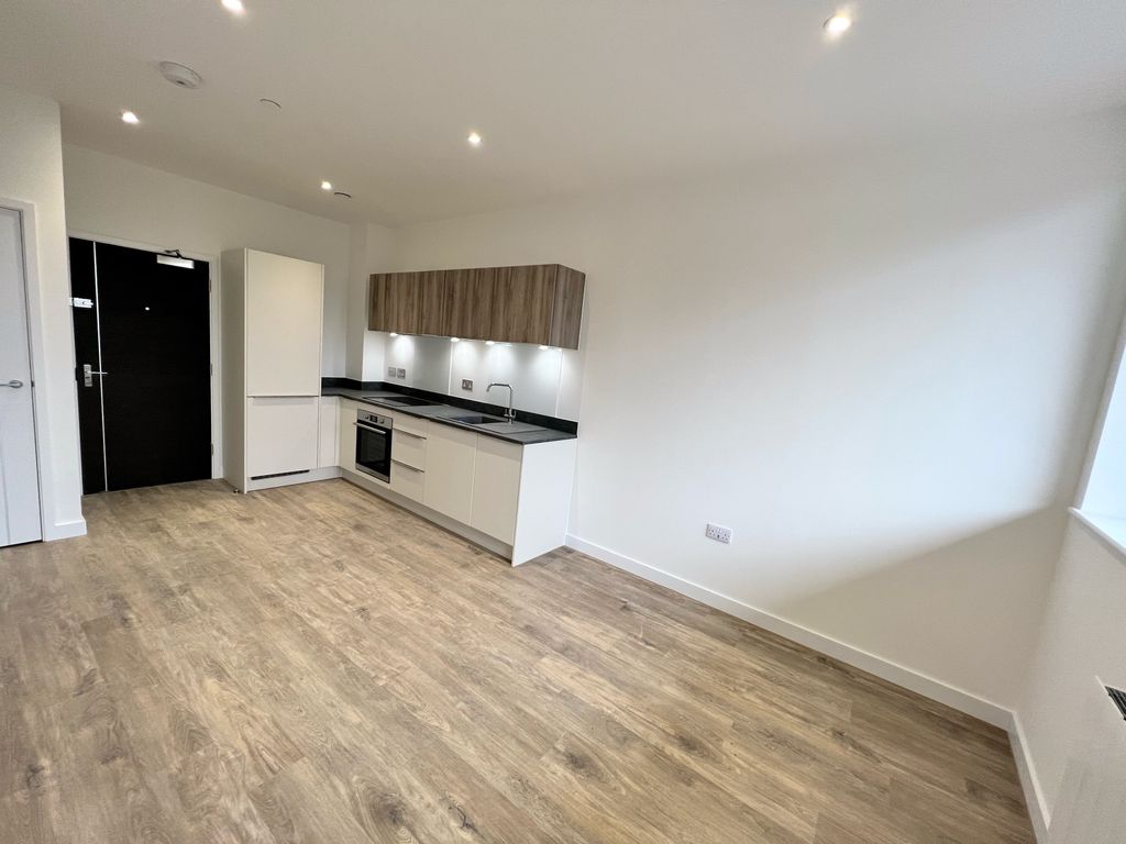 Property photo 2 of 7