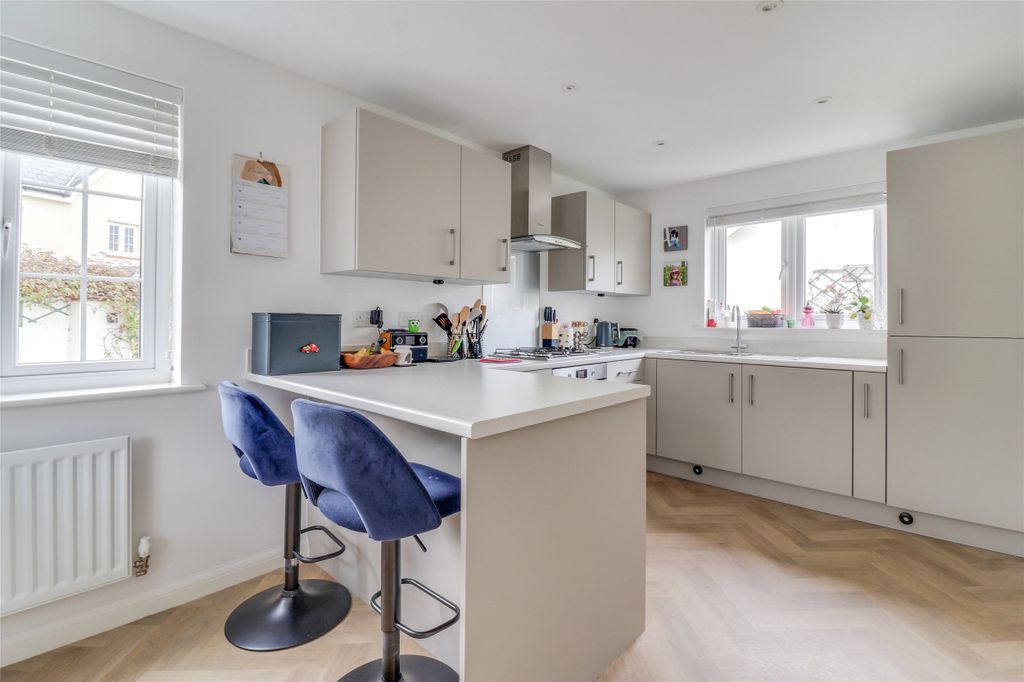 Property photo 3 of 18 Picture No. 11