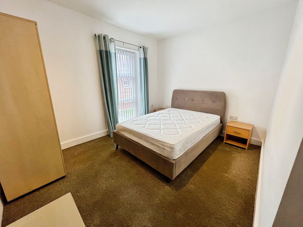 Property photo 3 of 13 Picture 3