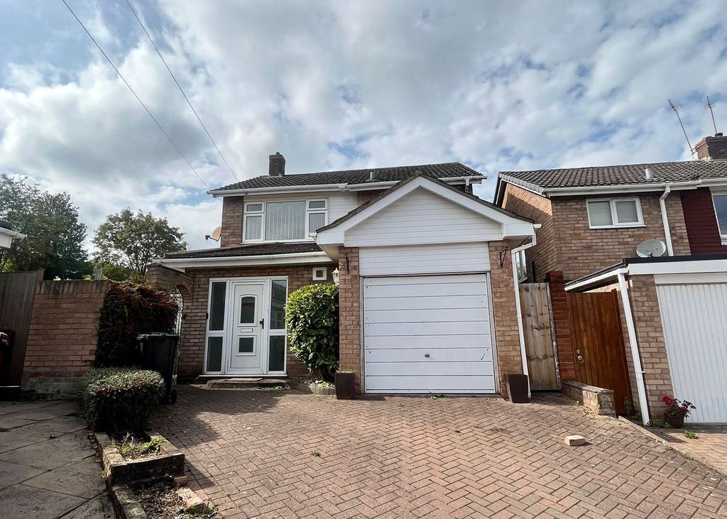 Property photo 1 of 14 Front View