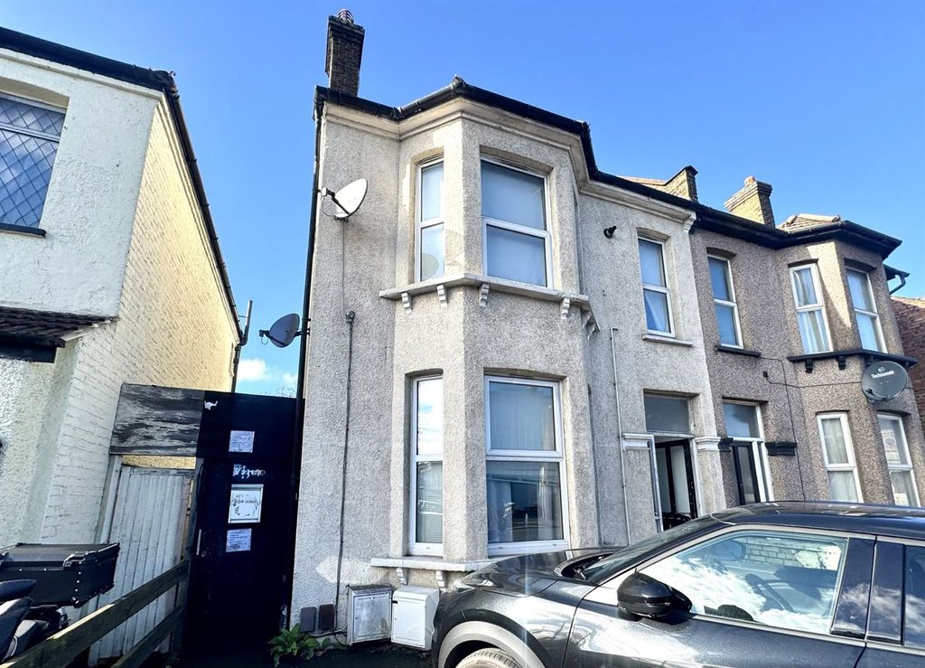 Property photo 1 of 14 Img_9939.Jpg