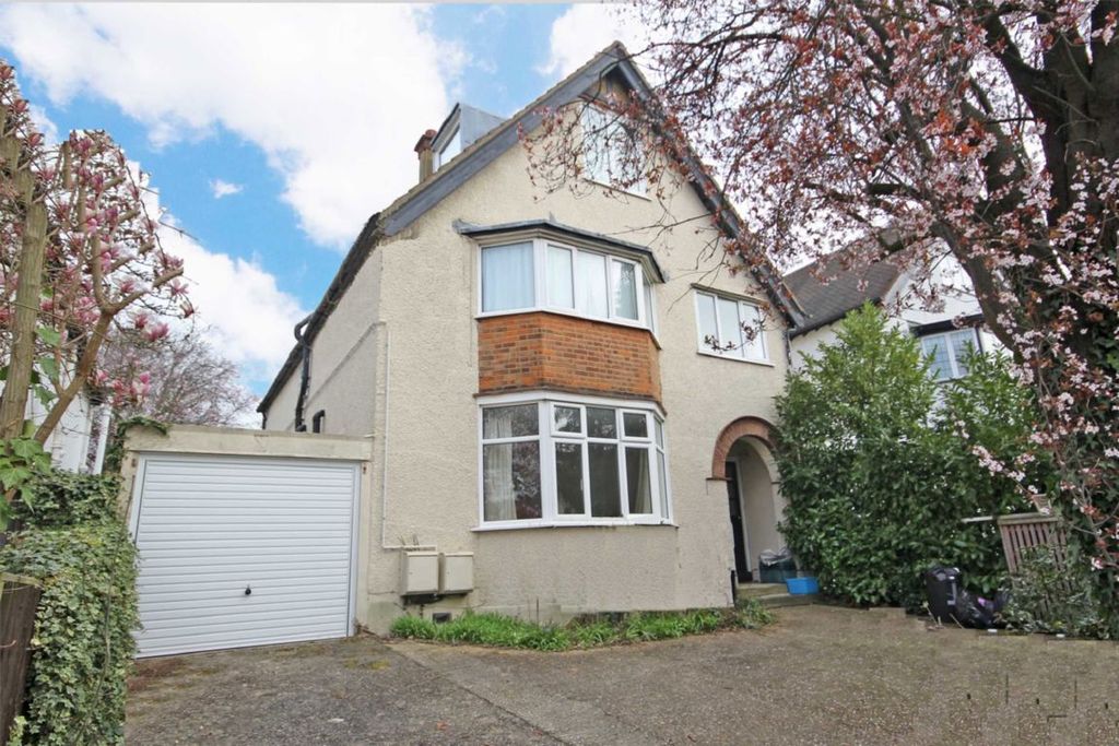 Property photo 1 of 4