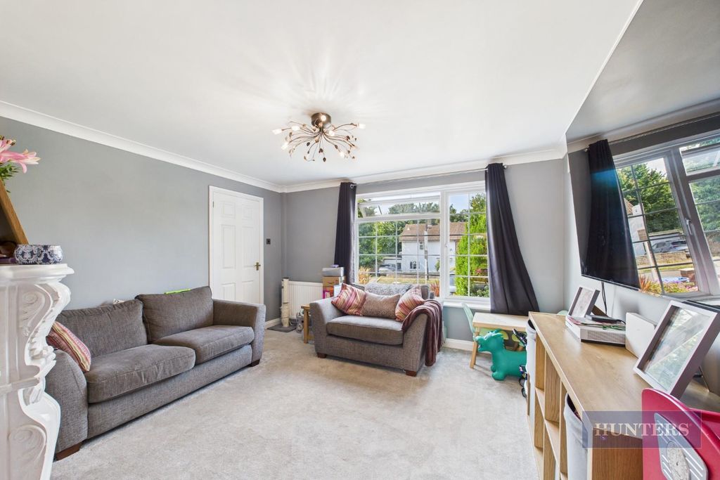 Property photo 3 of 16 Cam05152G0-Pr0191-Still006.Jpg