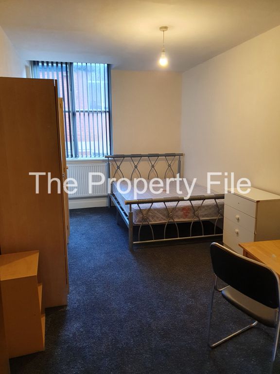 Property photo 3 of 5