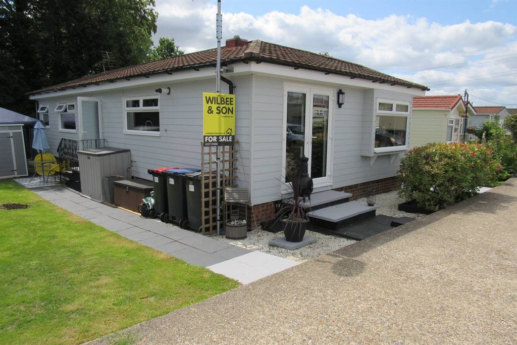 Property photo 1 of 29