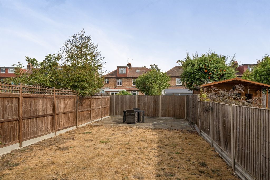 Property photo 2 of 13