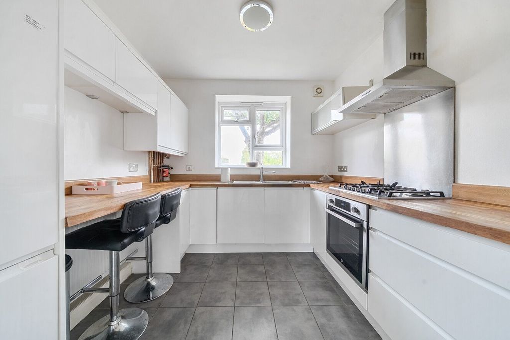 Property photo 3 of 17 Picture No. 08