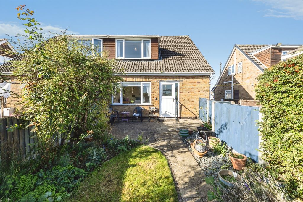 Property photo 2 of 19