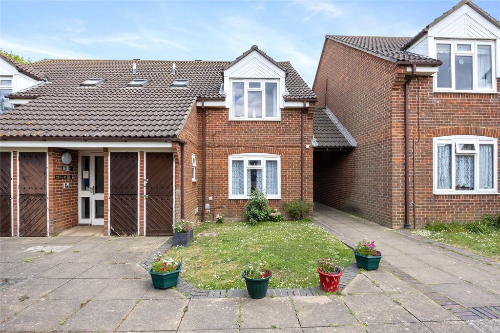 Property photo 1 of 12 Picture No. 14